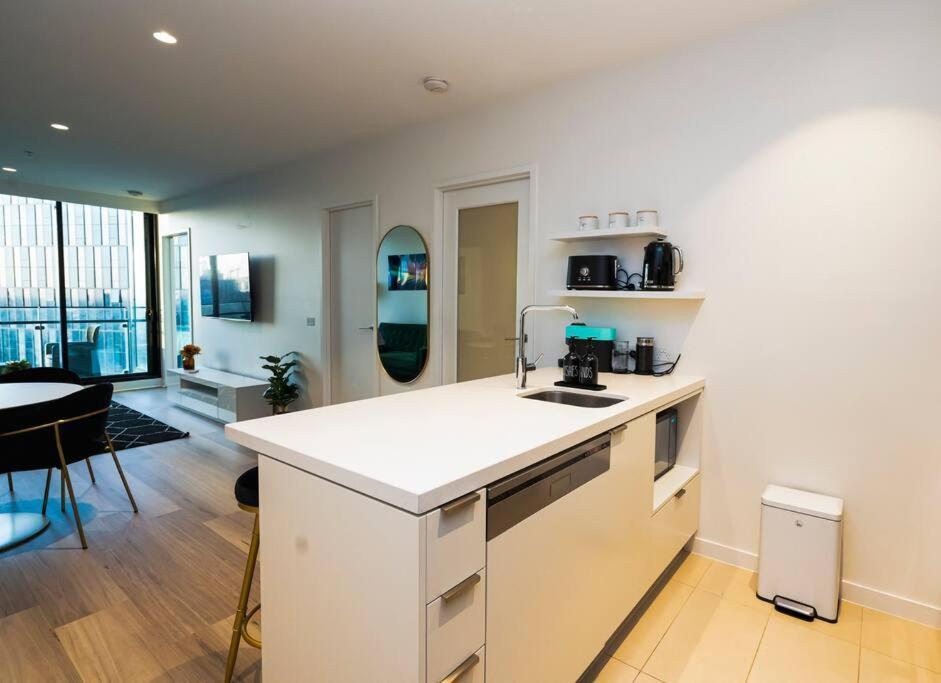 Luxe Haven - 42Nd Floor Panoramic City Views Ville de Ville de Melbourne Extérieur photo